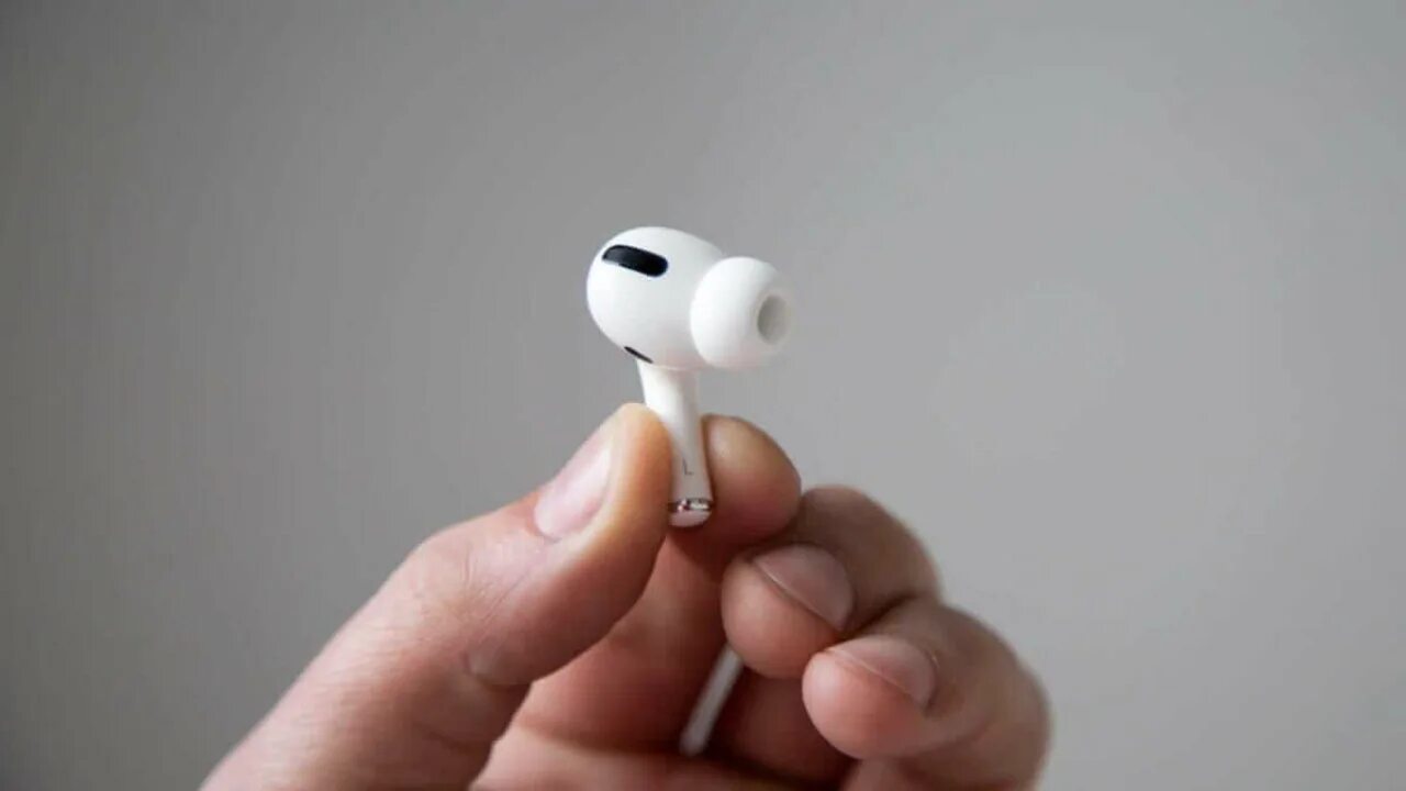Локатор airpods на андроид. Airpods 2025. последние аирподсы 2025. airpods 3 функционал. наушники айфон.