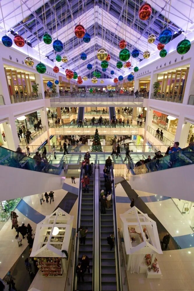 Тц и трц. Тц и трц. Торговые центры сеул корея. Торговые центры россии. Трц на павелецкой площади.