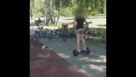 Давила мальчика