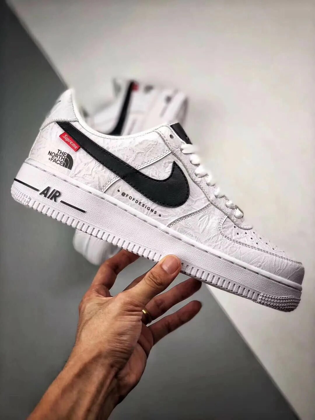 Face force. Глитч улыбка. Face force. Nike air force 1 x. Тап форс лагуна.