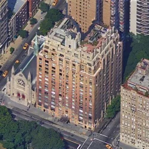 Уэст-нью-йорк. Central 55. 55 централ парк-вест. 55 central park west охотники за привидениями. Здание 550 central park west.