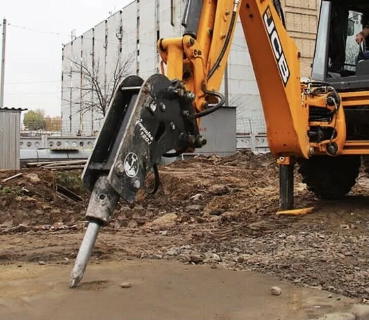 Экскаватор колесный полноповоротный cat 315. Caterpillar m315d с гидромолотом. Услуги гидромолота. Экскаватор полноповоротный колесный катерпиллер. Jcb 3cx с гидромолотом.