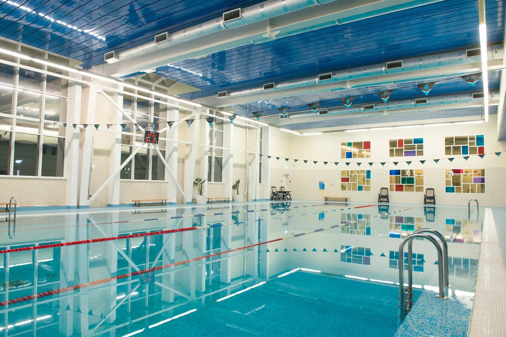 Бассейн новогорск. Школа плавания spn в новогорске. Republika новогорск олимпийская химки. Котельниково бассейн. Бассейн новогорск.