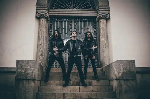 Группа demon