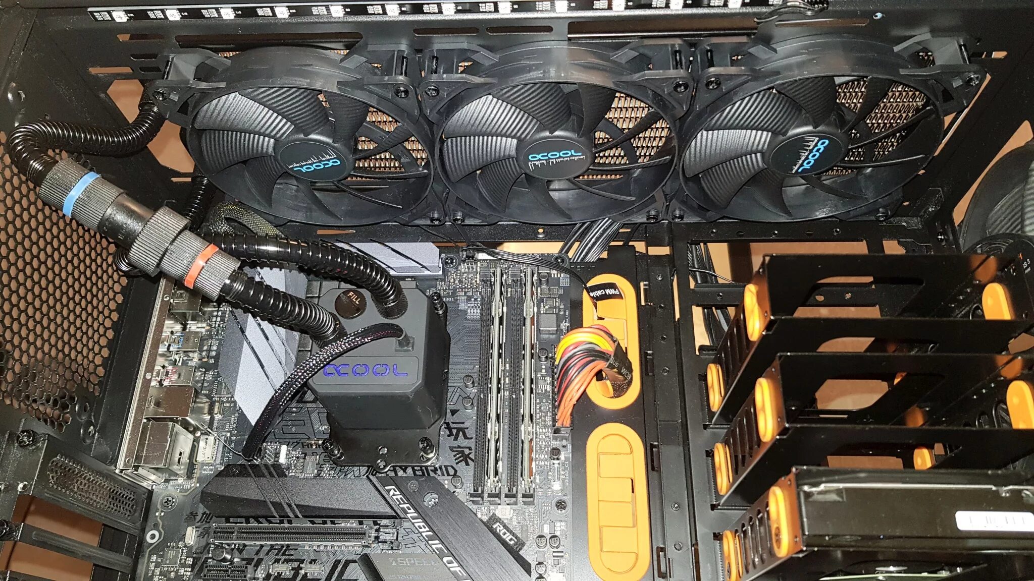Водянка liquid cooler 280. Водяное охлаждение для процессора с экраном. Aorus liquid cooler 240. Aorus liquid cooler 280. Gigabyte aorus liquid cooler 360 argb.