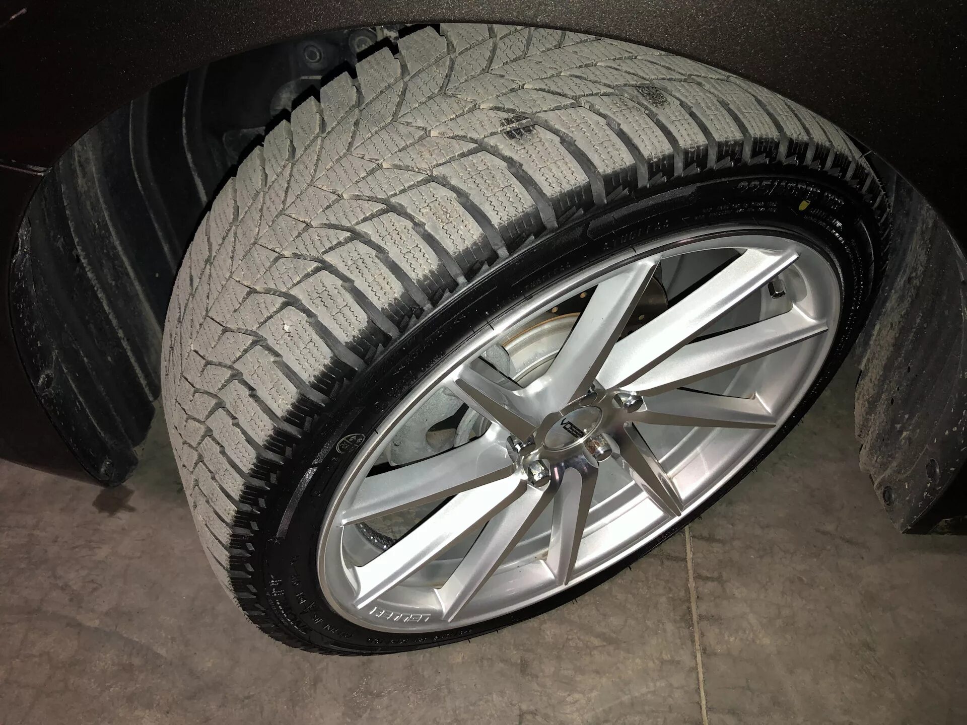 Купить резину спб r18. 235/45 R18. 225/45 R18. 225/45 R18 зима. 235/55 R18.