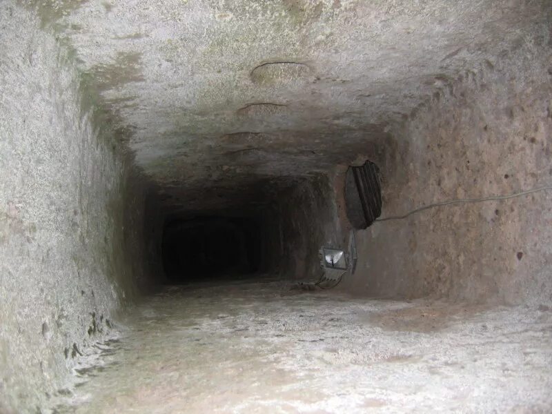 вентканал шахты. вентиляционные шахты в многоквартирном доме п44. вентиляционная шахта фото. вентиляционная шахта фото. вентиляция в шахте.