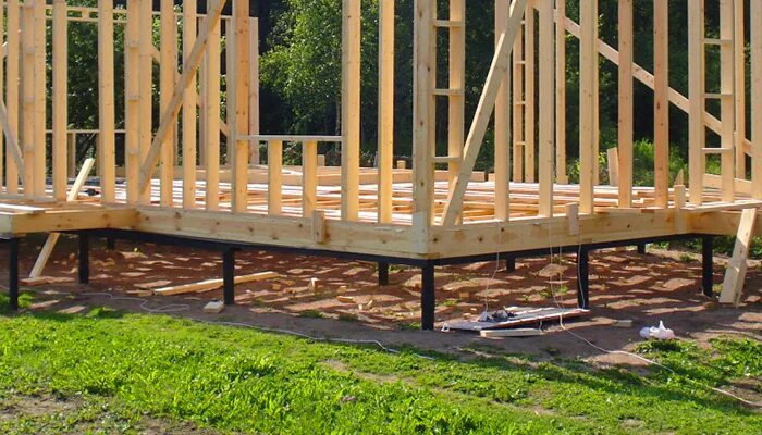 Фундамент 6 свайный. Свайный фундамент 6х6. Схема винтового фундамента 6х6. Красивые дизайнерские решения для ненужного фундамента 6х6. Свайный фундамент под дом 6 на 6.