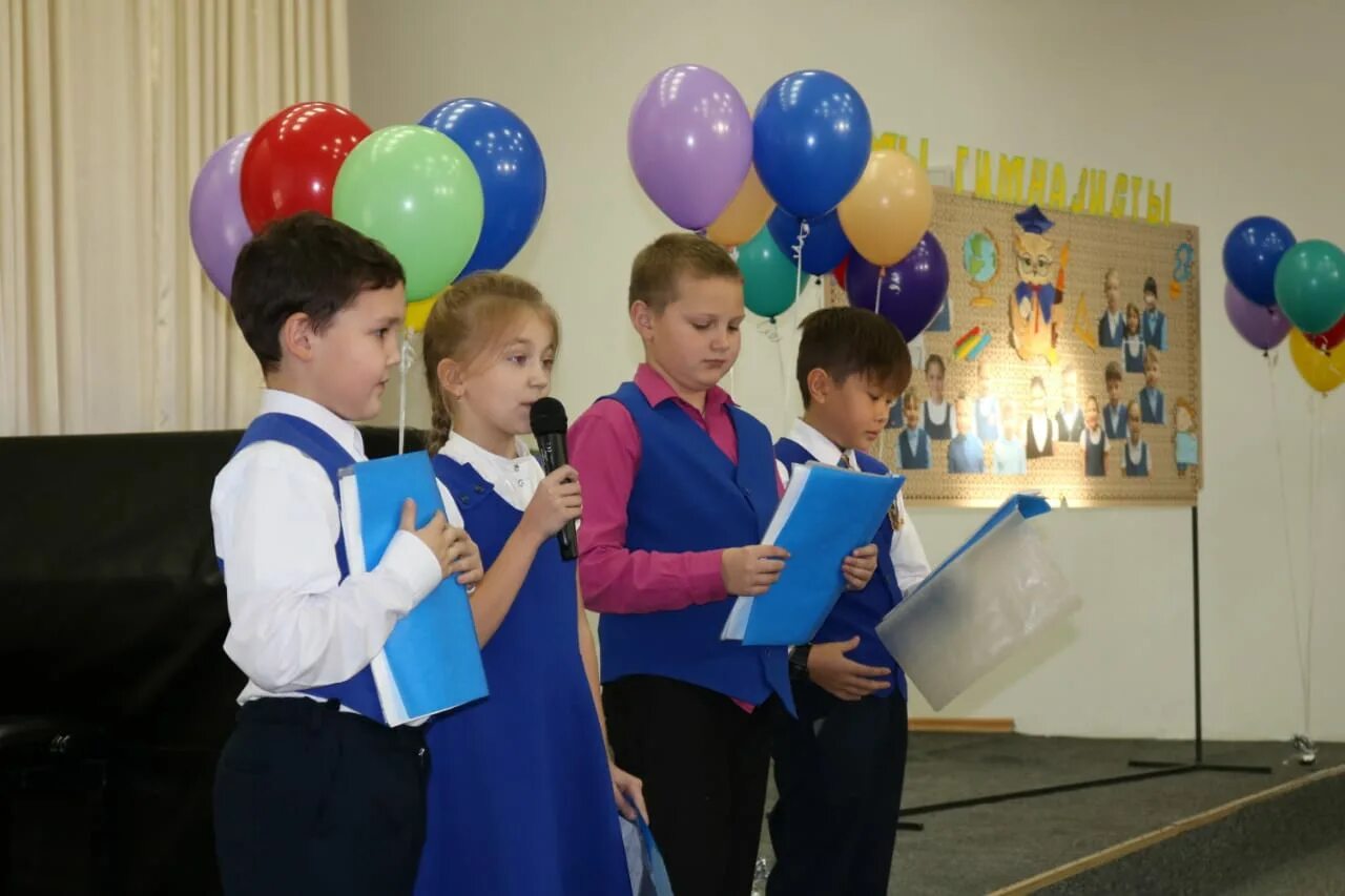 посвящение в гимназисты в гимназии 261 питер. праздник _ посвящение в гимназисты _ гимназия #9 г. посвящение гимназии. кирилло мефодиевская гимназия в нижнем новгороде. посвящение в гимназисты.