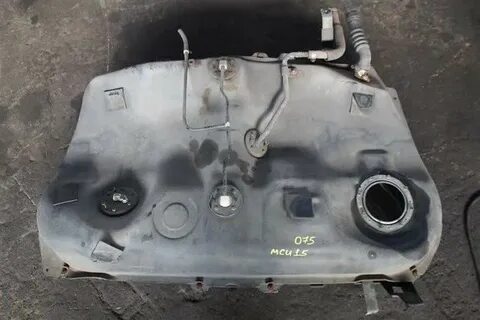 Бензобак toyota