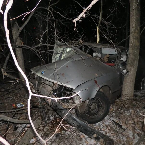 Дтп во льгове курской области. Авария на трассе белгород льгов. Льгов дтп сегодня. Льгов дтп сегодня. Дтп во льгове курской области.