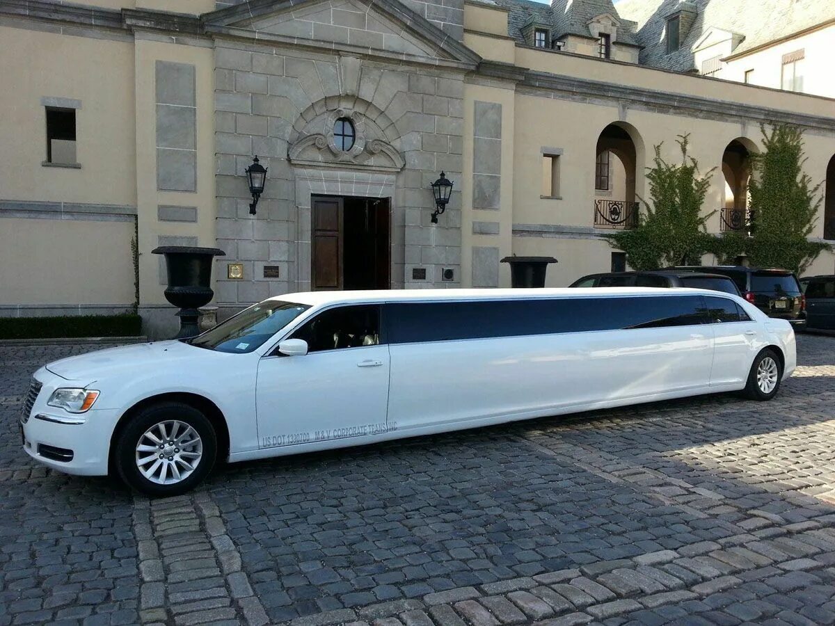 Лимузин Джей Орберг.. Cadillac Eldorado лимузин. 5орка лимузин. Cadillac Eldorado American Dream. Удлиненные авто