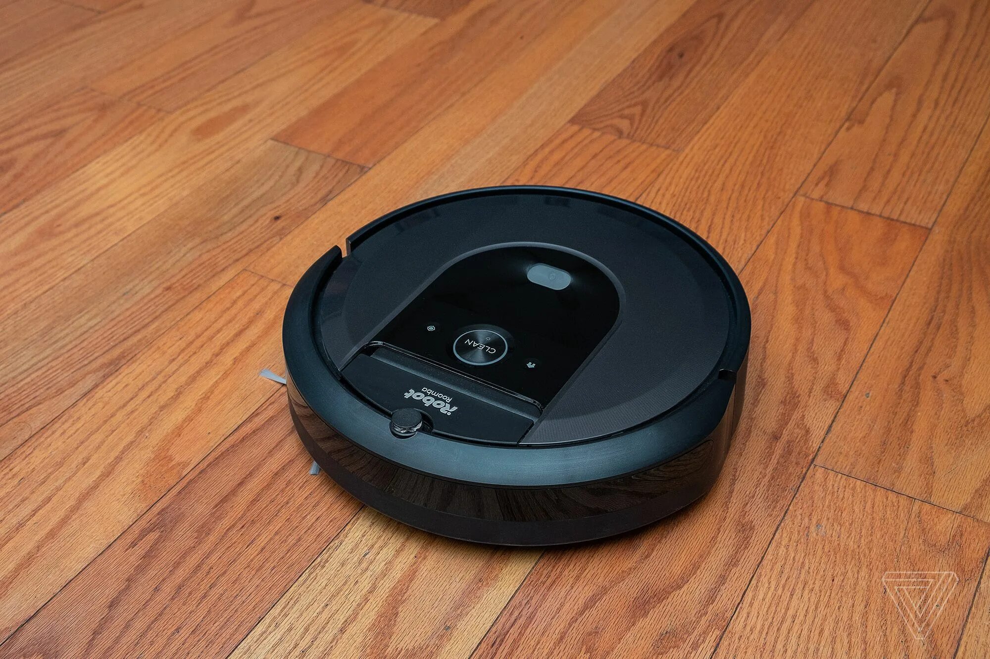 Робот-пылесос IROBOT Roomba i7+. IROBOT Roomba 17063. Румба робот пылесос 2002. Робот пылесос Vacuum Cleaner.