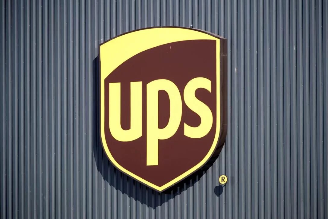 Юнайтед парсел сервис каз. Ups. ups логотип. юнайтед парсел сервис ups. логистическая компания ups.