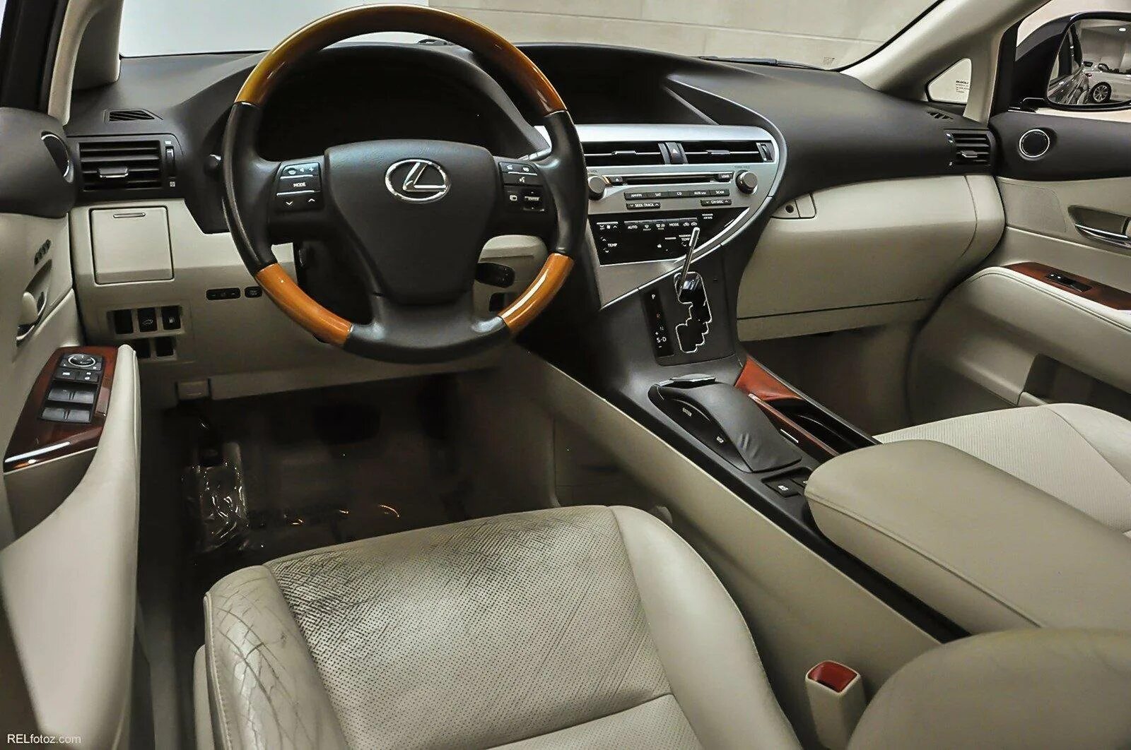 Lexus RX 270 салон. Лексус rx300 2012 салон. Лексус РХ 350 2011 салон. Lexus rx450 2010 салон.