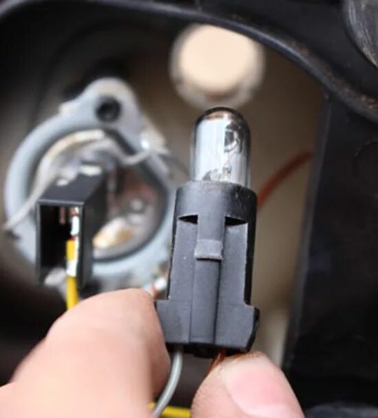 Лампочки в габариты форд фокус 2 рестайлинг. Лампочки в габариты форд фокус 2 рестайлинг. Габаритные лампы ford focus 2. Лампа габарита форд фокус 3. Лампочка переднего габарита форд фокус 3.