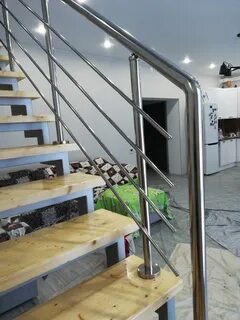 Перила из нержавейки в доме фото