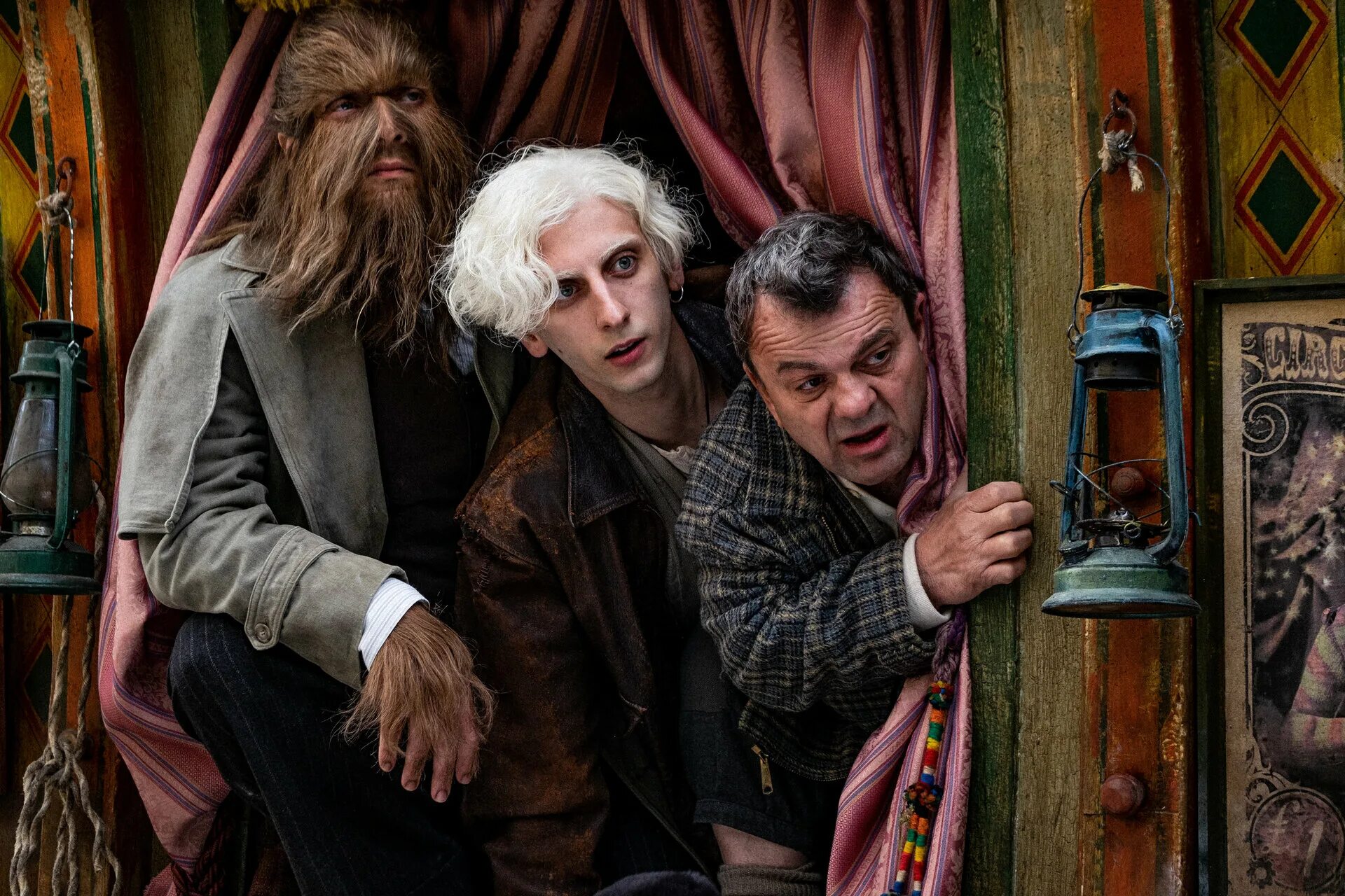 Пьетро кастеллитто отчаянные мстители. Отчаянные мстители. Отчаянные мстители фильм 2021. Отчаянные фрики freaks out 2021. Отчаянные мстители фильм 2021.