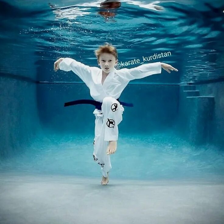 Водное карате. Единоборства минеральные воды. Водное карате. Дневной единоборств минеральные воды. Академия каратэ всеволода попова минеральные воды.