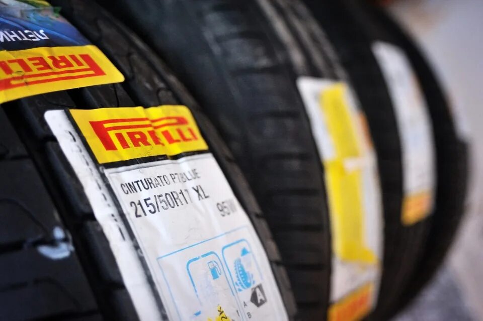 Pirelli cinturato p7 p7c2. Пирелли 215/50/17 95w Cinturato p7 XL. Шины Pirelli Cinturato p7 215/50 r17 95w XL В. Pirelli p8fs 215/50 r17. Шины Пирелли на 17.