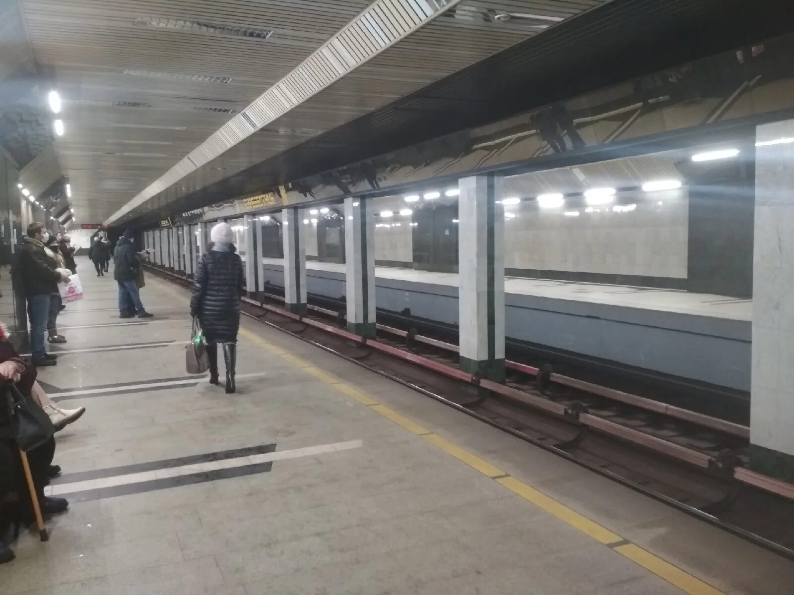 Горьковский метрополитен. 6 нижний новгород. 1 станция метро нижний новгород. Нижегородское метро вакансии. Нижегородское метро сотрудники.