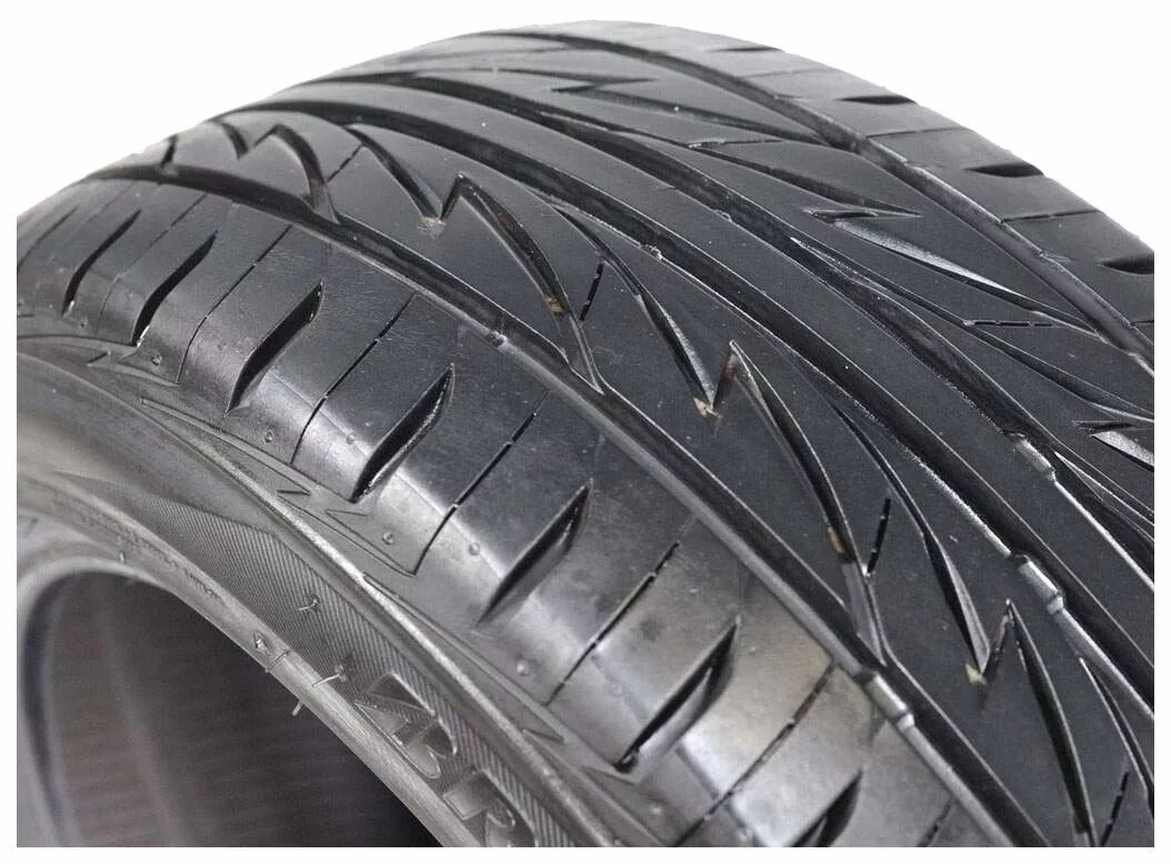 Шины 205 55 r16 екатеринбург купить. Bridgestone sporty Style my-02 225/45 r17 91v. Bridgestone my-02 sporty Style. Бриджстоун 205 45 15. Bridgestone sporty Style my-02 215/50 r17.