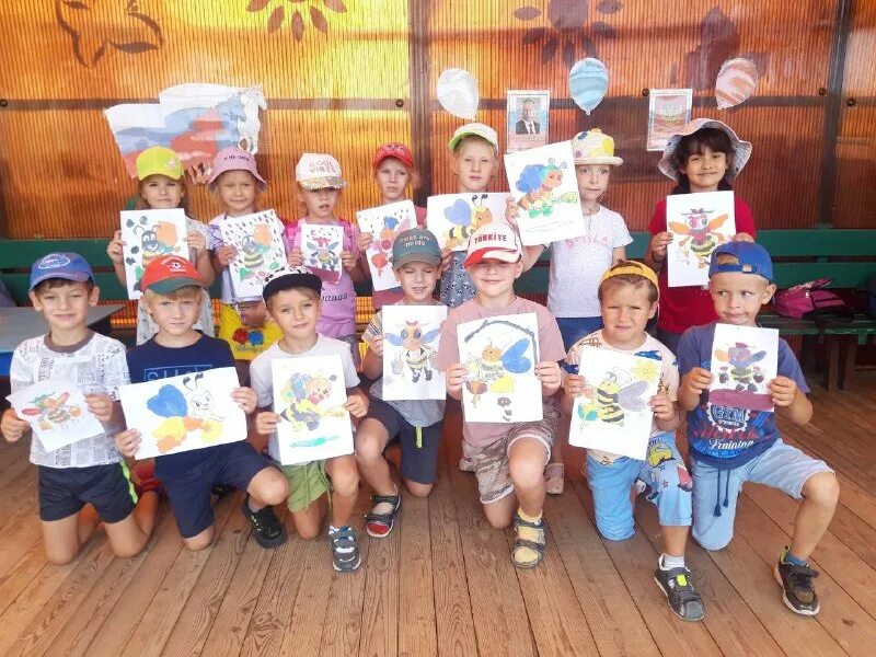 Детский сад кораблик калуга. Детский сад планета город калуга. Мбдоу детство калуга. Эмблема детский сад кораблик калуга. Кораблик калуга сад.