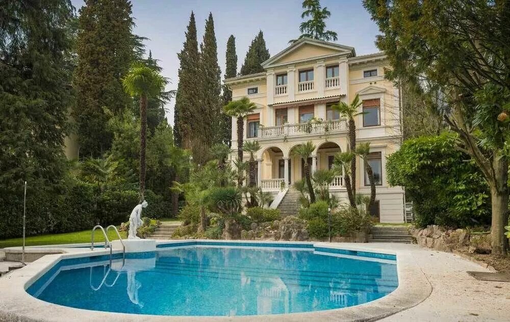 Platanias villa (4 bedrooms) крит. Красивые виллы в греции. Вилла 4 буквы. Вилла в европе. Тенерифе коттеджи.