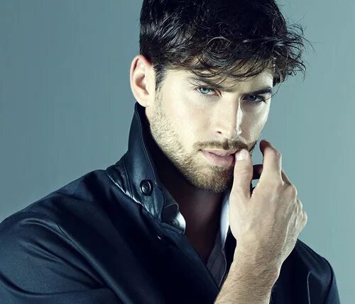 Женское подумаю. Человек в раздумьях. Мужчина разлюбил. Мужские портрет грустный. Мужское подумаю.