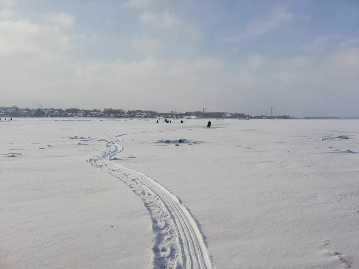 какой сейчас лед на волге