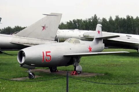 Як 8