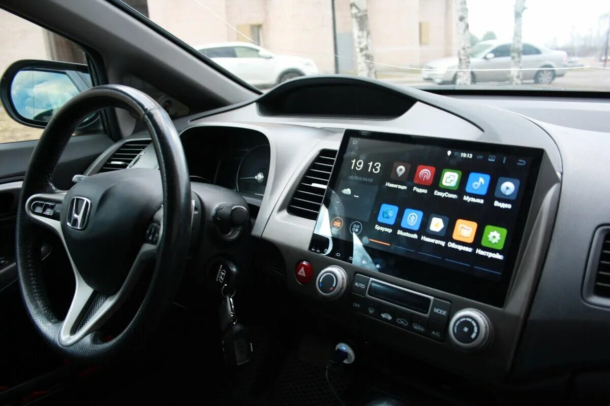 Андроид магнитола 2025 года. Магнитола honda civic 4d android. хонда цивик 2008 магнитола андроид. honda civic 4d магнитола tesla. honda civic 4d 2008 андроид магнитола.