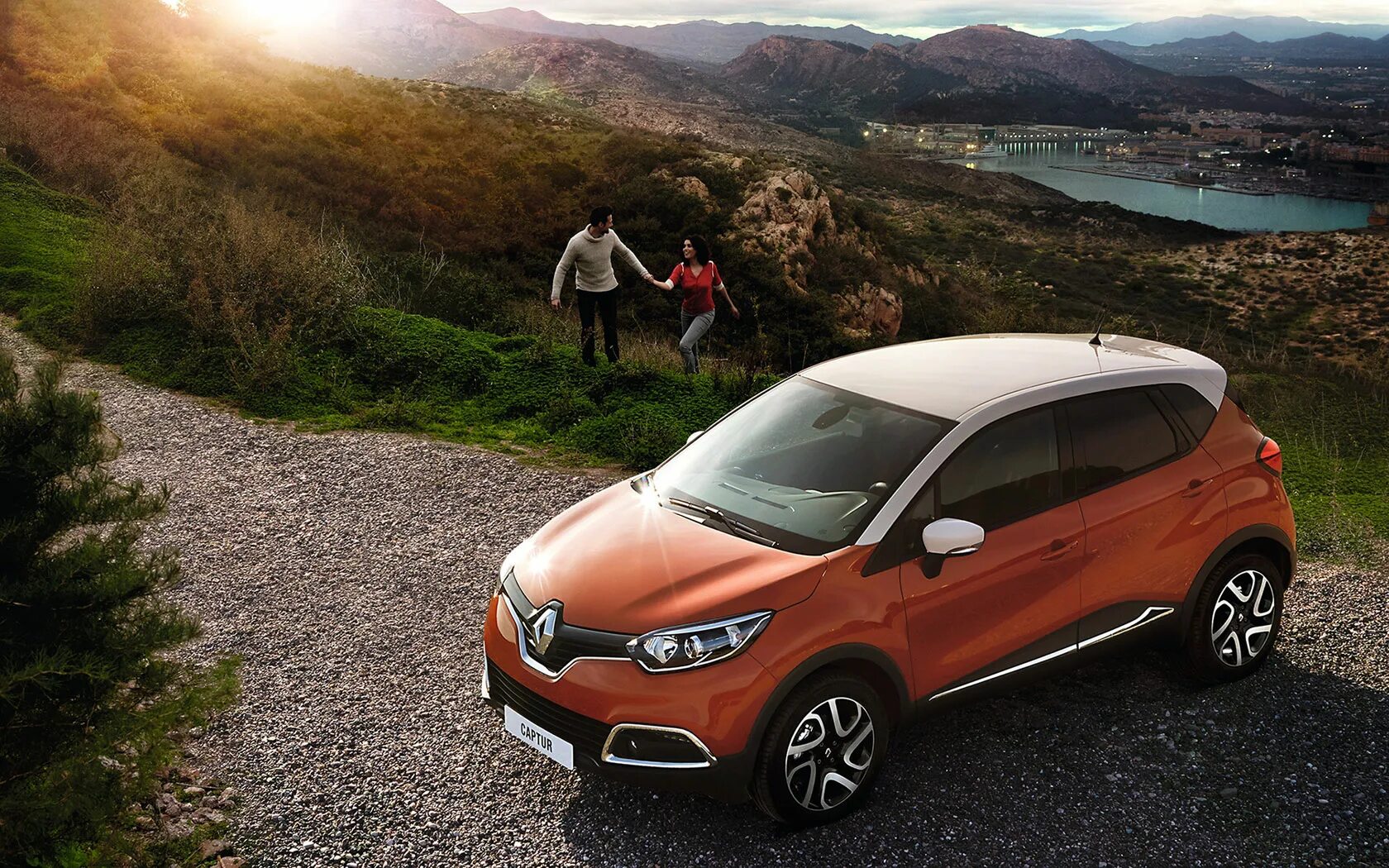 Renault kaptur купить. Рено Каптур оранжевый. Рено Логан Каптур. Рено Каптур 2013. Renault Captur 2015.