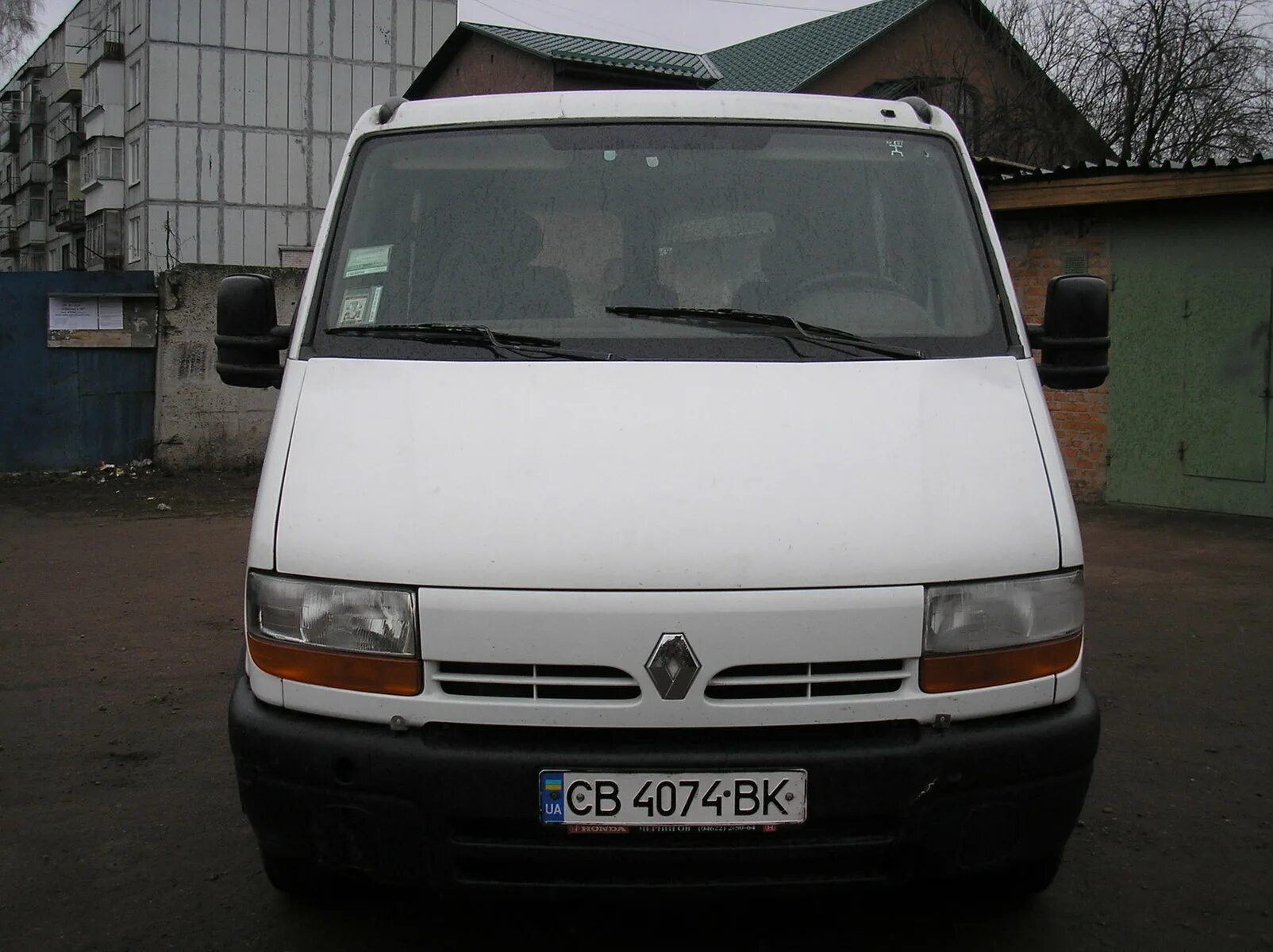 Renault 2000 года. Renault Master 2000. Рено мастер 2000г. Рено мастер 2000 год авто ру. Нежин машина.