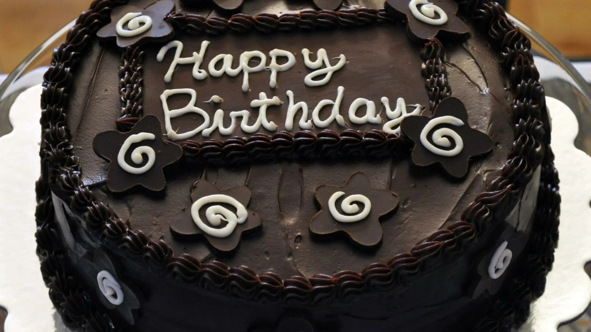 Торт с днем рождения!. Надпись на торте с днем рождения. Торт для парня. Шоколадный торт на день рождения. С днем рождения юноше 16