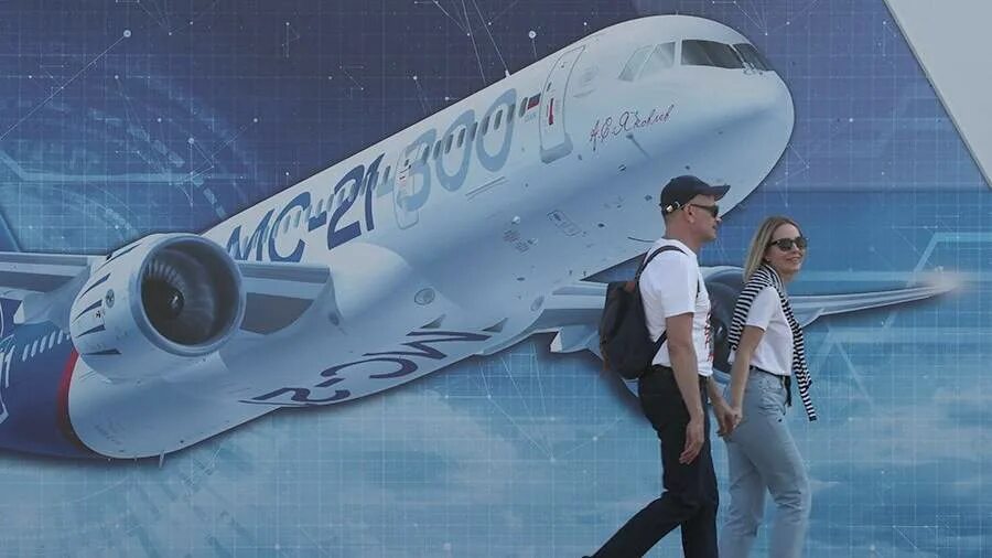 Мс 21 поставки. Суперджет МС 21. Мс21 Sukhoi Superjet. Гражданский самолет МС-21. Ростех МС 21.