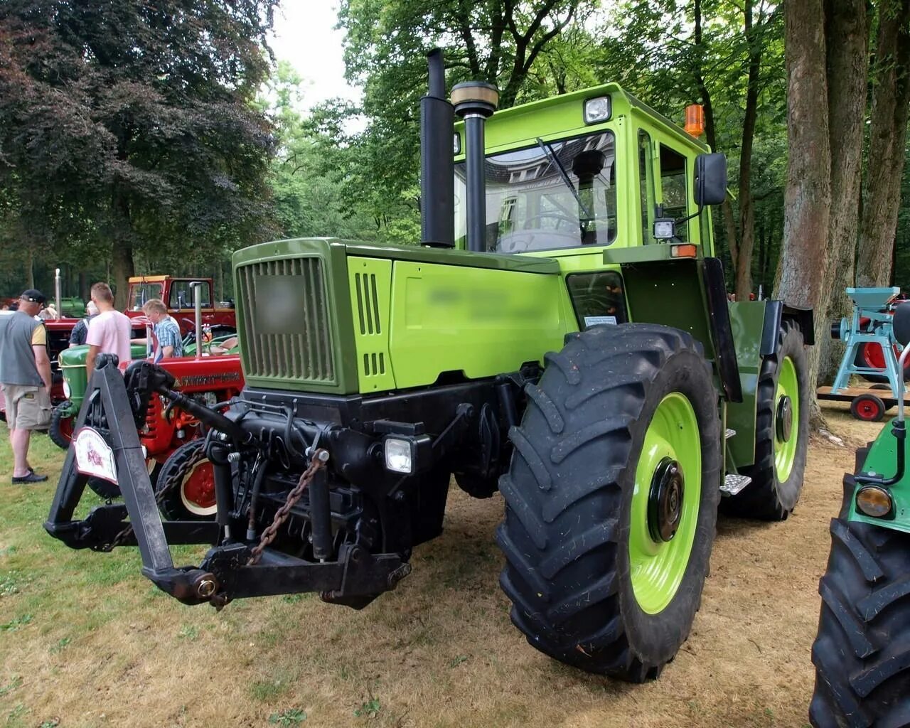 Трактор лок. MB Trac 1600. Трактор Mercedes-Benz MB. Mercedes-Benz MB-Trac. Трактор Мерседес Бенц МВ трак.