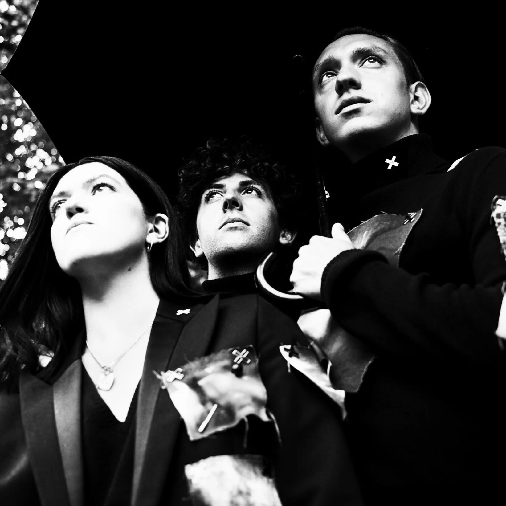 Песни группы 20. Группа the XX. Солистка the XX. The XX состав группы. Intro the XX группа.