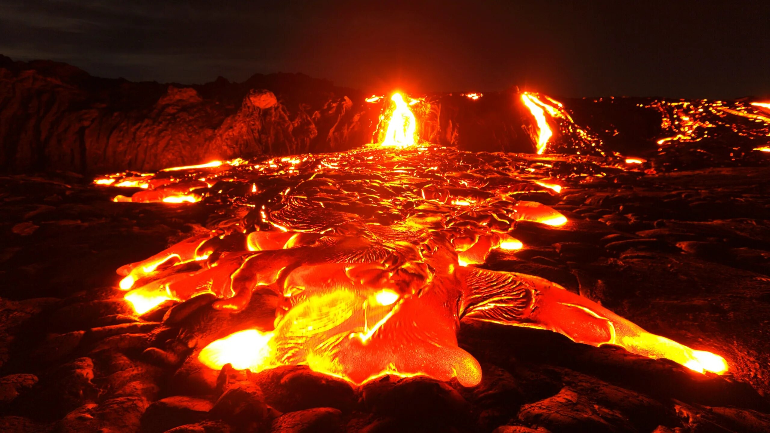 Магма вулкана. Лава магма. Данакиль вулкан. Лава-лава! / Lava-Lava!.