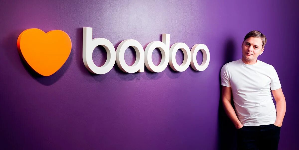 Сайт бадоо знакомства без регистрации. Badoo логотип. Badoo мужчины. Баду заставка.