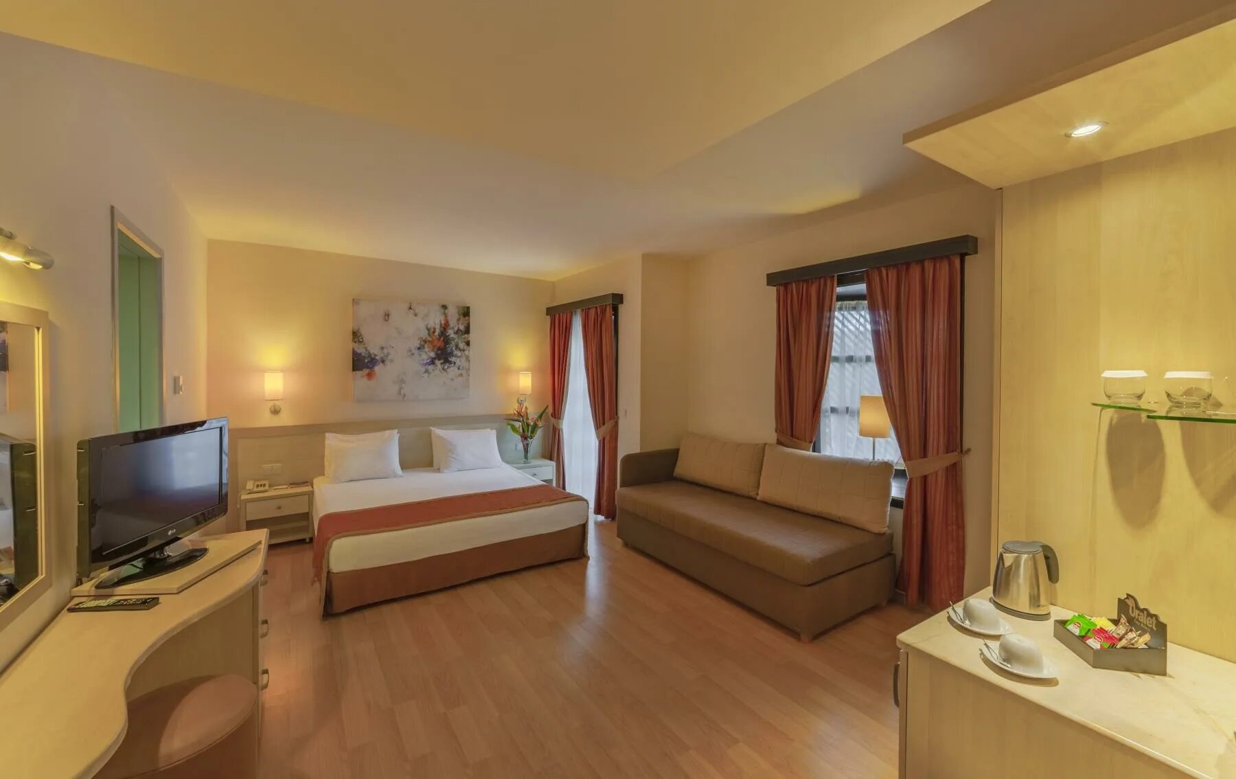Sun rise 5. Отель твин палмс резорт паттайя. Sunrise grand select montemare. Sunrise 5 египет хургада. Санрайз тукана египет хургада.