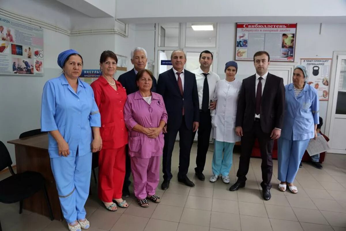 Ахмедов салман джабраилович. Избербаш больница. Главврач цгб избербаш. Больница в дагестане здание. Избербаш больница.