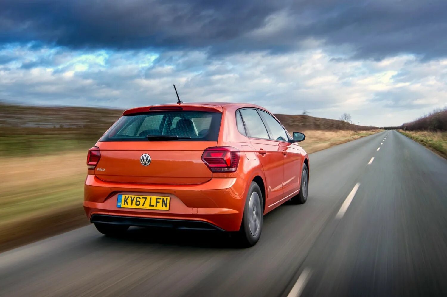 Volkswagen polo модели. Фольксваген поло 2020. Volkswagen Polo Hatchback. Volkswagen Polo хэтчбек. Volkswagen поло хэтчбек.