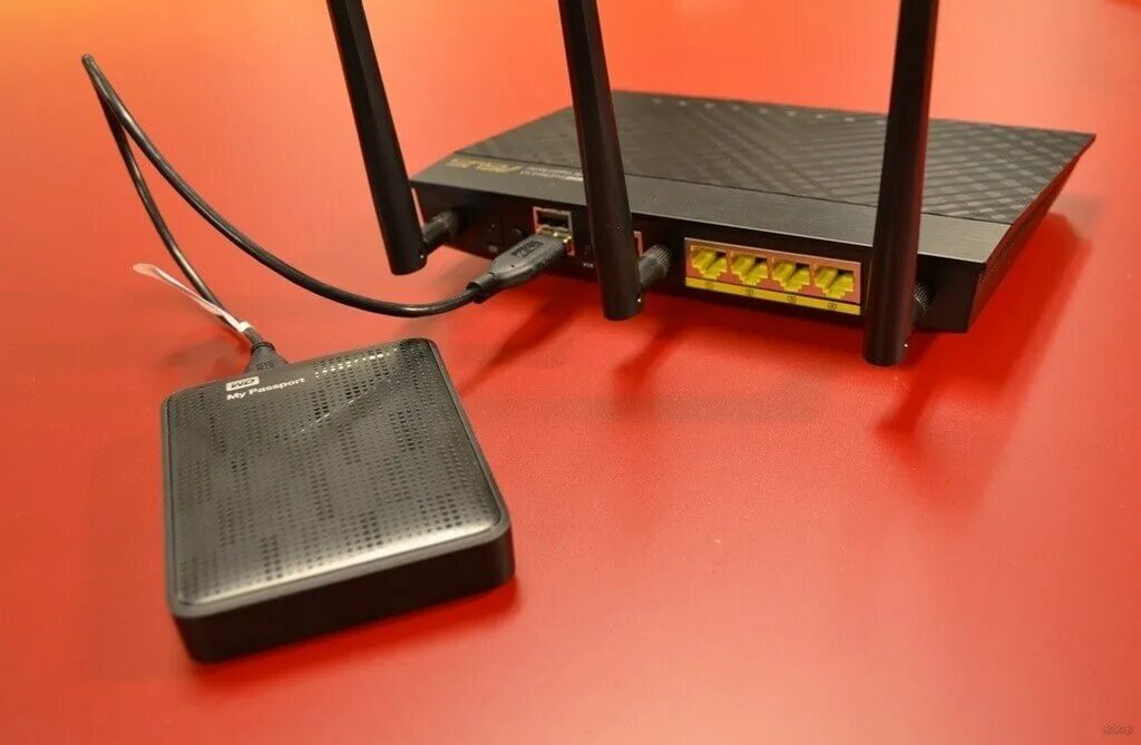 Переделать роутер. Подключить жесткий диск к роутеру. роутер с usb портом для внешний жесткий диск. подключить hdd к роутеру. жёсткий диск через роутеру usb.