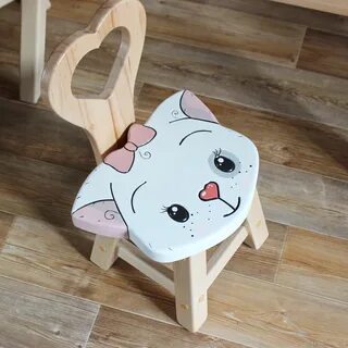 Стул котенка