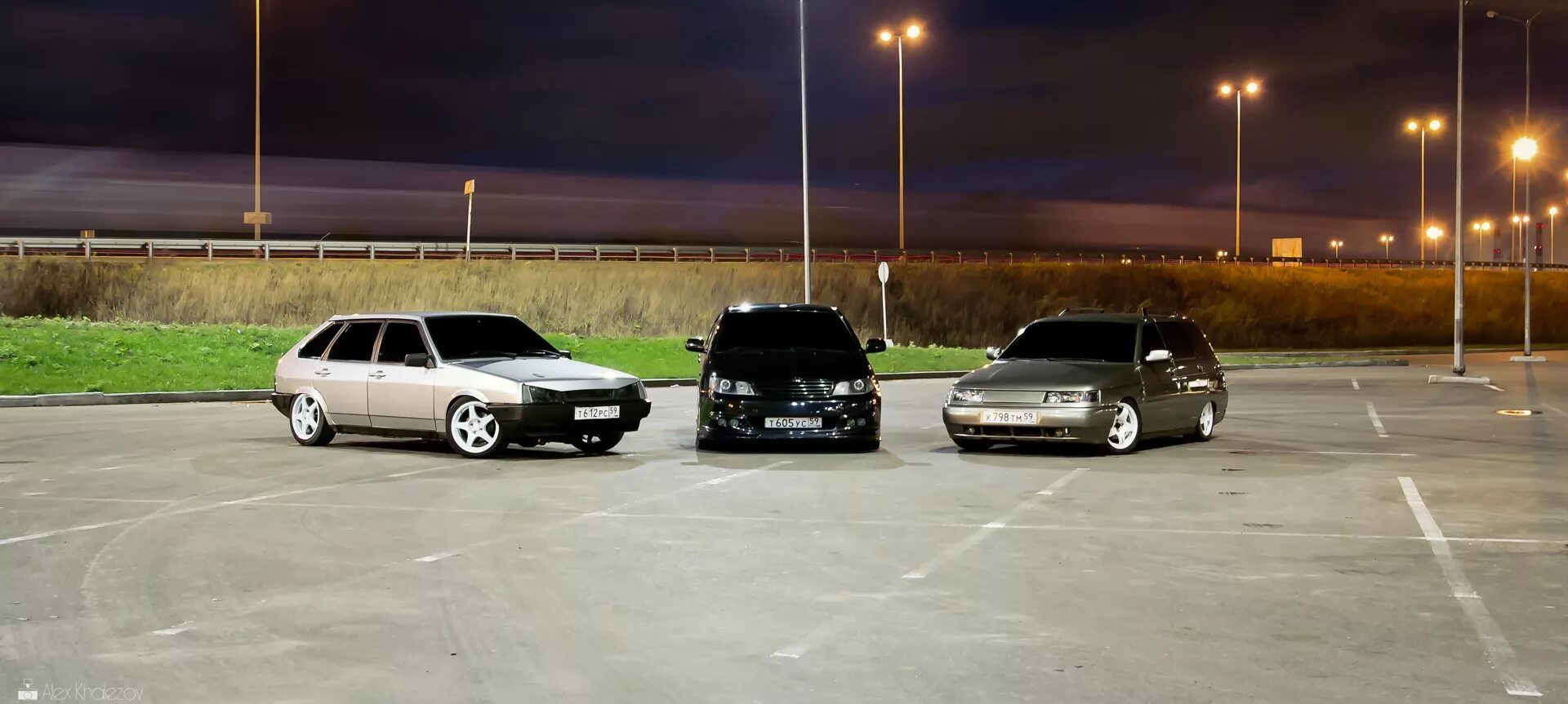 Хочется навести суету мем. Навожу суету. Песни наводящие суету. Машины наводят суету. Суета мемы.