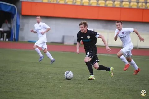 Футбол лига тюмень