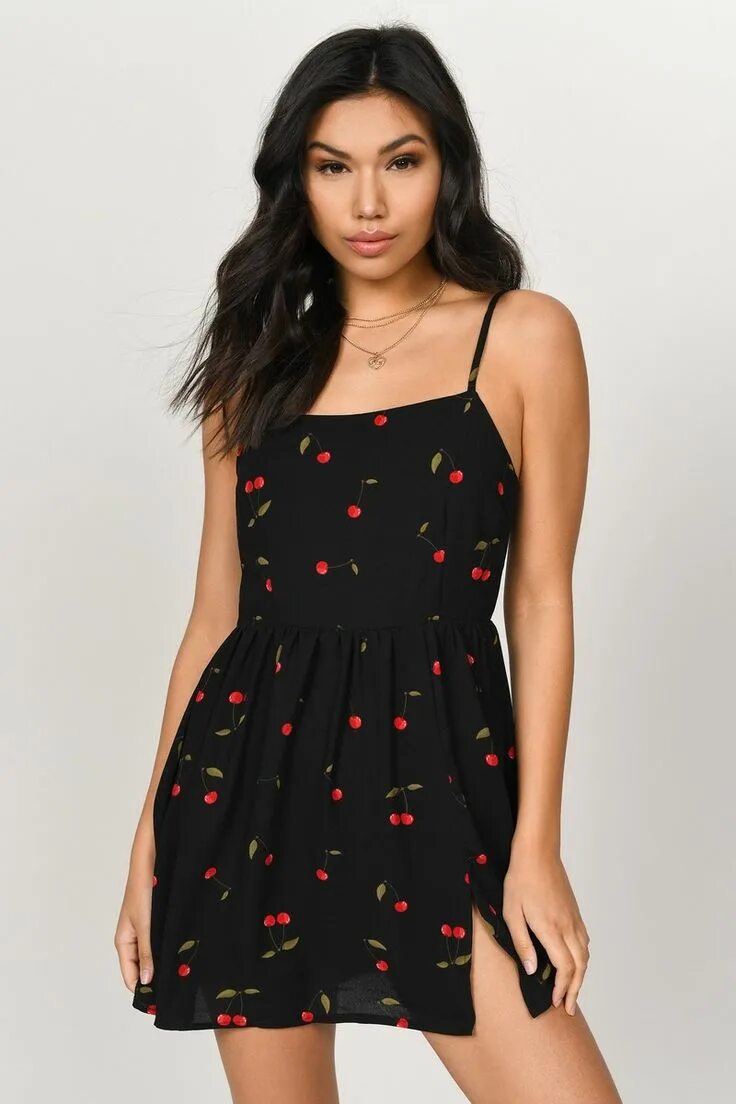 Платье рубашка stradivarius. Cherry dress. С чем носить черный сарафан. Платье с вишенками женское. Платье рубашка stradivarius.