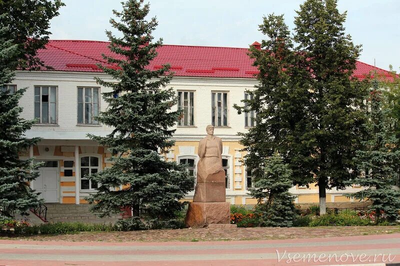 Семёнов город Нижегородской области. Школа 1 Семенов Нижегородская. Семенов Нижегородская область первая школа. 4 Школа город Семенов Нижегородская область. Школы семенова нижегородской области