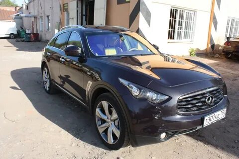 Infiniti стекло